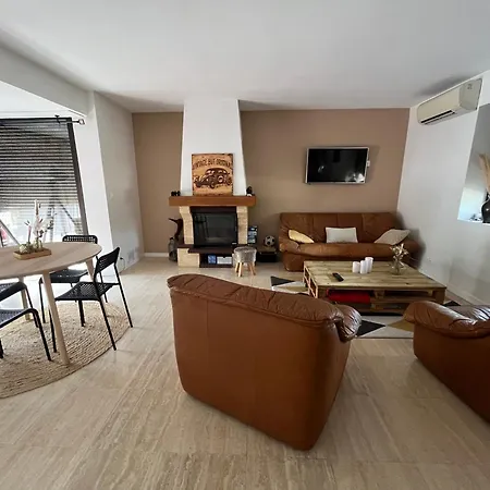 Tatil Evi Le Sevirqueno Bougarber